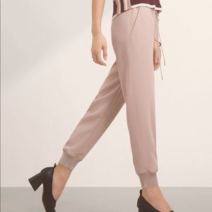 Aritzia Wilfred Free Buffon Pant - M - Nude